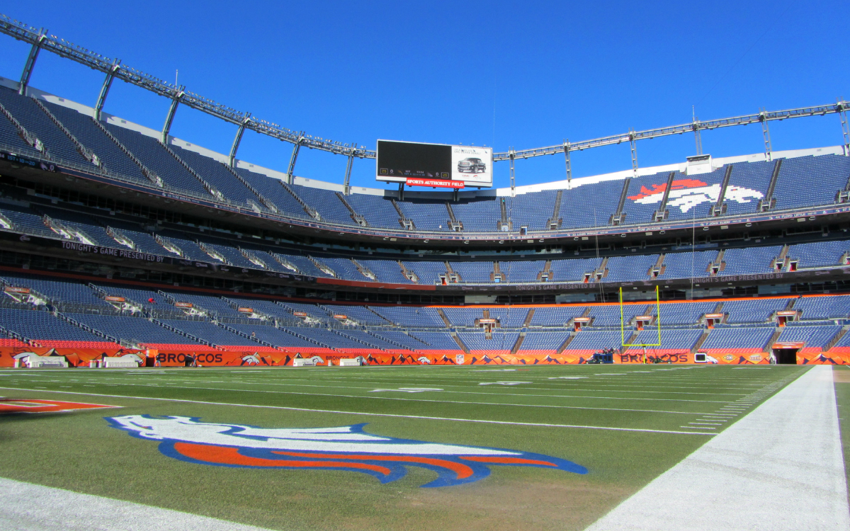 Broncos fans get technology to help speed up concessions at Mile High