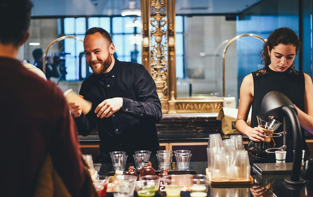 22 happy hour ideas for more smiles (and revenue)