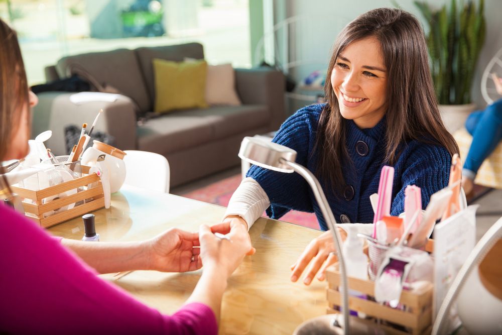 3 Ways to Foster Customer Engagement in the Health and Beauty Industry